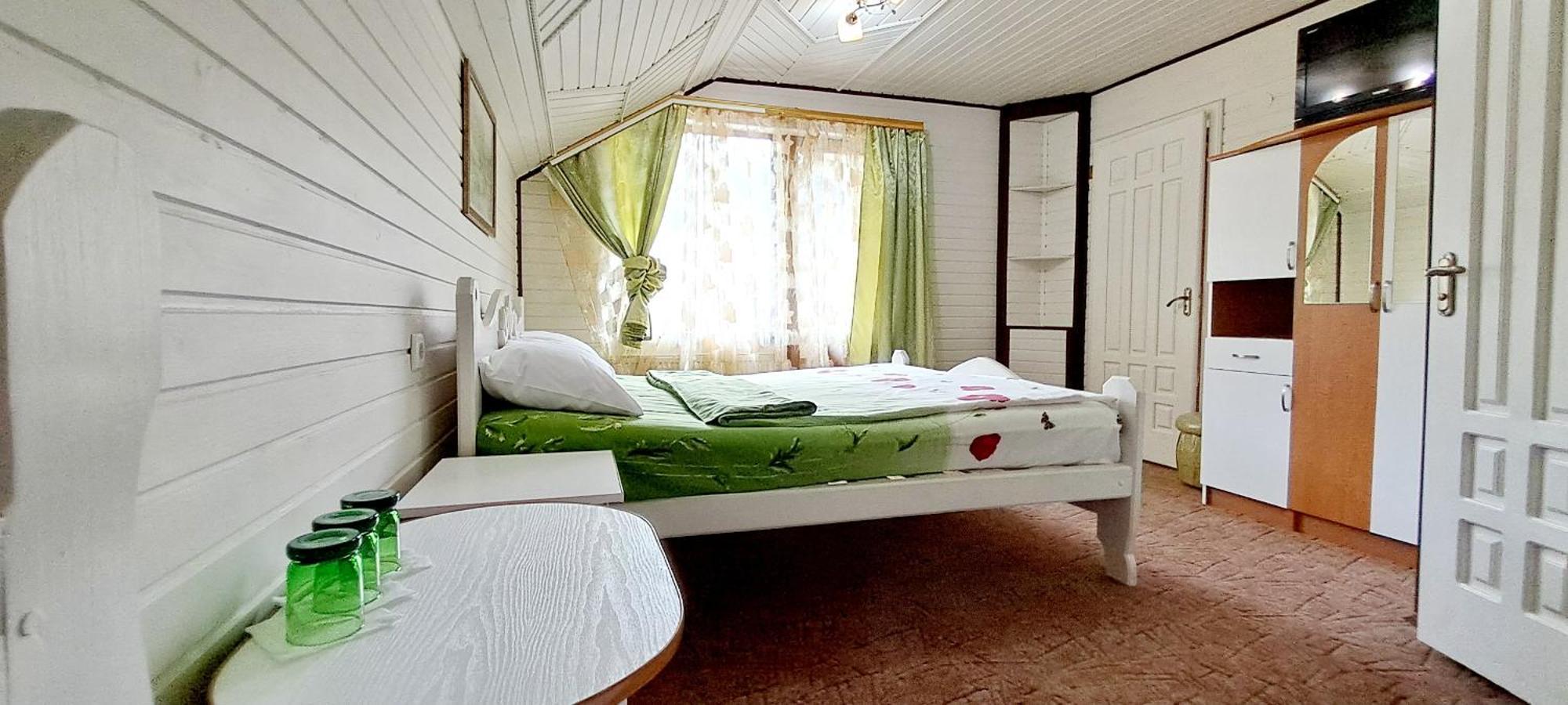 Girska Sonata Hotel & Apartments Mykulychyn Room photo